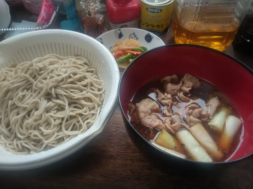 肉そば(温かいつゆのつけ麺タイプ)|にんにくと唐辛子が特に好き❤️(元シャリマー)さん