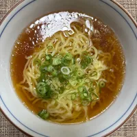 朝ラー🍜鶏ガラ醤油|kudoさん
