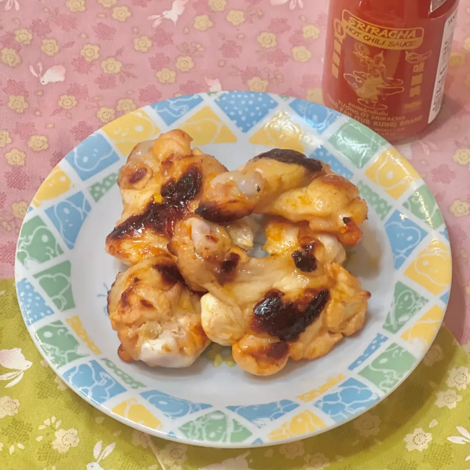 シラチャー(レッド)☘️で手羽元の漬け込みグリル　8/1金|sweet homeさん