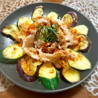 茄子とズッキーニのよだれ豚風を作りました!🍆|れれれさん