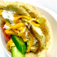 Grilled Chicken Pita Pockets|gonbenさん