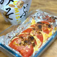 トマトとチーズの味噌グリル|くまちゃんさん