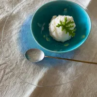 桃と甘酒と豆乳ヨーグルトのアイス
