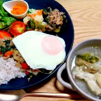 塩麹を使ったガパオライスと参鶏湯|さくらんぼさん