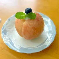 桃🍑＋ロークリーム＝おいしい😋|みうのすけさん