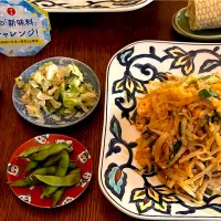 晩ごはん♯パッタイ♯タイ風焼きそば♯日の出みりん| 小松菜さん