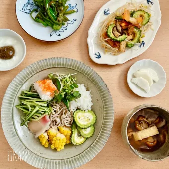 Snapdishの人気料理写真:あったか冷たい キノコそば