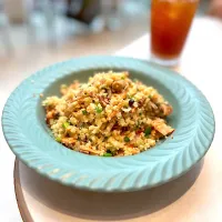 煙三文魚煙肉炒椰菜花無米飯| skyblueさん