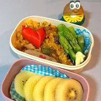 チキンカレーピラフ弁当|matumotommさん