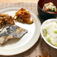 枝豆ごはん・鰆塩焼き・豚キムチ・大豆とレンコンの甘辛揚げ・梅とろろ冷奴/250727