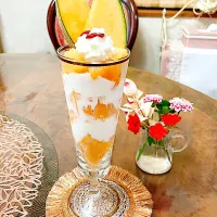 メロンパフェ