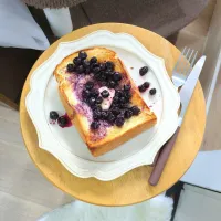 厚切り冷凍食パンdeブルーベリートースト|mi_neneco♪さん
