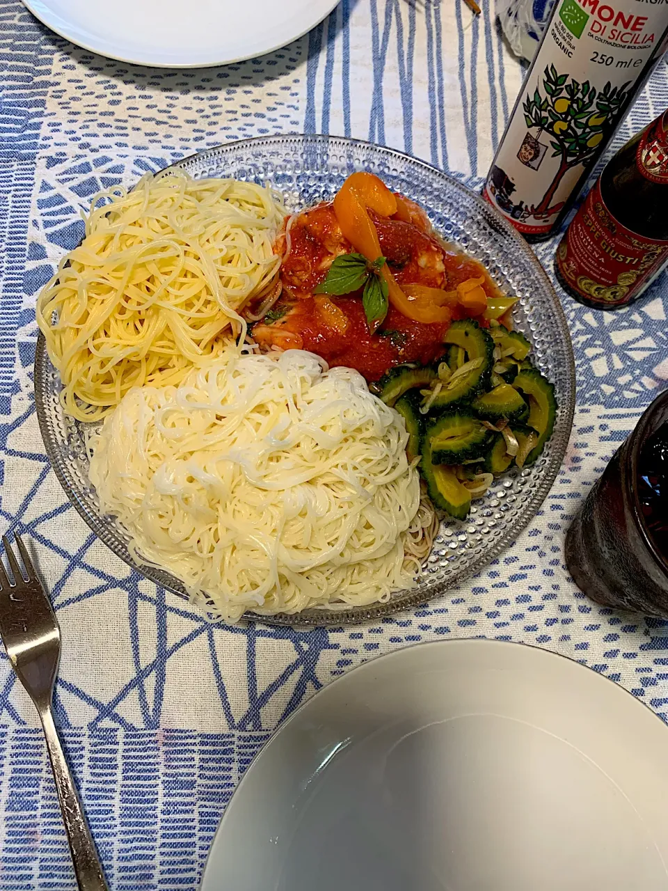 鶏ササミとパプリカの冷製カポナータ　　　　　　　　　　　ゴーヤと茗荷のおひたし　　　　　　　　　　　　　カペッリーニと素麺の相盛り|KimaLABOさん