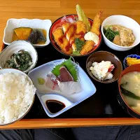 日替りランチ|しのぶさん
