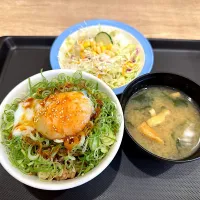 ネギたま牛めしランチセット（小盛）／つゆ抜き|マハロ菊池さん