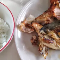 Today's lunch Salmon head with rice 😋🍚🐟|🍒lynnlicious🍒さん