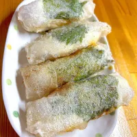 ライスペーパー🩷とりささみクリチー大葉巻き|みいもさん