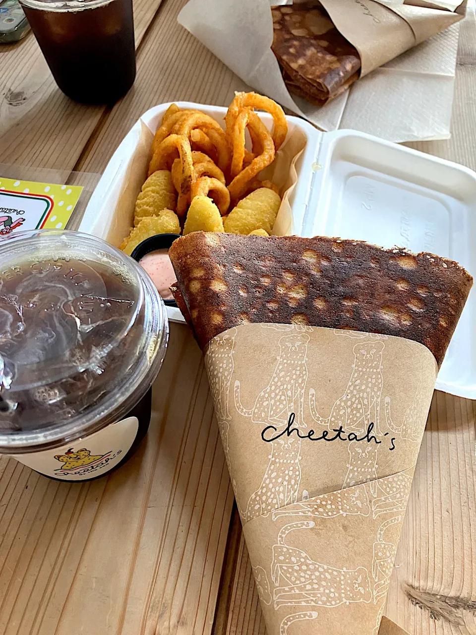 えみちとクレープ屋さんへ|きみちさん