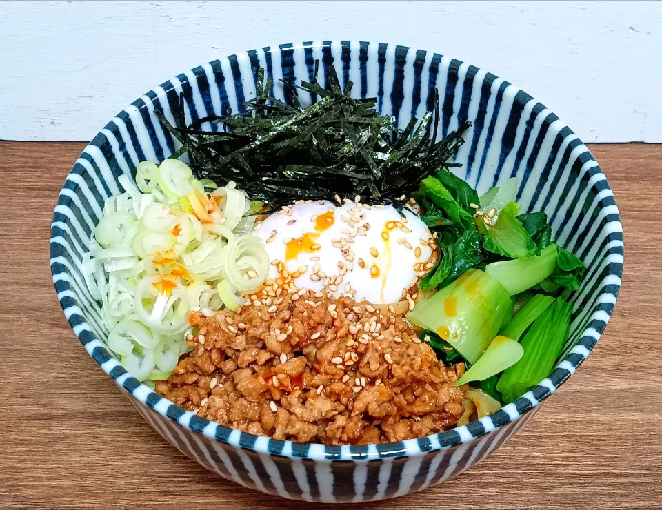 【食欲スタミナ🎯！夏の冷し台湾まぜそば🤤】（麺やこころ！大田区大岡山本店再現Ver.）|Falco*さん