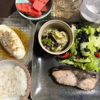 8/4晩ご飯：鰤の塩麹焼き|ななみんさん