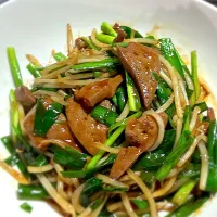今夜はニンニクを効かせた、レバニラ炒めを頂きました😋👍🎵| ギムレットさん