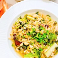 乾燥野菜と大豆のお肉の味噌スープ