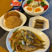 ☆小アジ南蛮漬　☆カレーコロッケ　☆ゴボウ煮　☆サラダ|chikakoさん