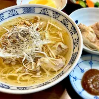 鶏煮麺  トッピングで余った鶏もも肉は自家製味噌タレで頂きました|リフルシャッフルさん