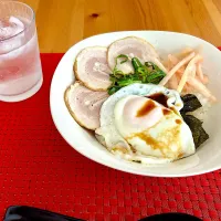 煮豚チャーシュー卵丼|バイパーJIJIさん