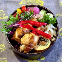 手羽元、鶏そぼろと大葉入り出し巻き卵|めみさん