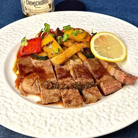 「タパスソースチミチュリ」を使ってみたSnapdishの料理・レシピ写真:夏野菜のマリネ&リブステーキ.⋆﻿𝜗𝜚タパスソース・チミチュリ