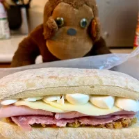 2025/8/5   ニューオーリンズのサンドイッチ   An Attempt for Muffuletta of Central Grocery, NOLA|19 Boys & 野鳥さん