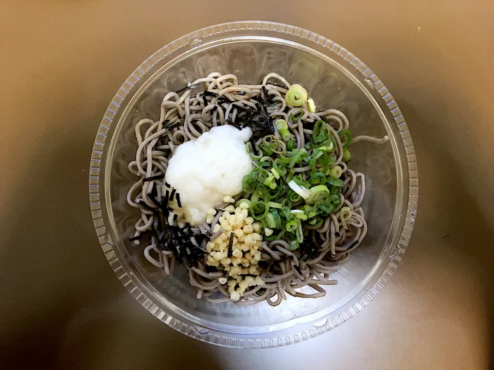 イシメン 涼とろろそば|ばーさんさん