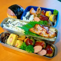 次男・私弁当&おにぎり|tamagomagomagoさん
