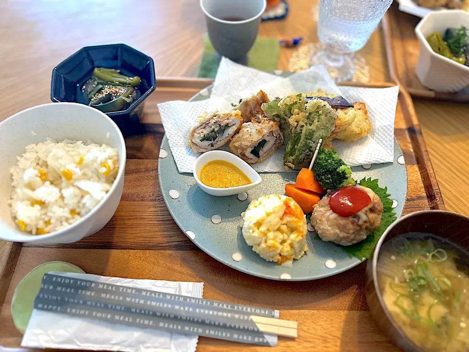 lunchメニュー😋🍴💕|sara✩.*˚さん