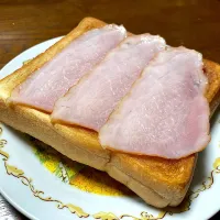ハムトースト|はっちぃさん