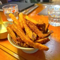 Fried crispy sweet potato fries| skyblueさん