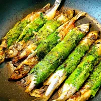 オスししゃもの大葉巻き焼き