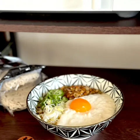 「冷食シェフレンジ」を使ってみたSnapdishの料理・レシピ写真:冷凍蕎麦で『なめことろろ蕎麦』