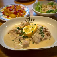 豚肉のレモンクリーム煮と、じゃがいもとパプリカのオープンオムレツと、まいたけとチーズのレタスサラダ|もえさん