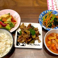 豚バラと茄子の味噌炒め　野菜のトマトスープ　小松菜と人参の胡麻和え　厚揚げとキャベツのカレー醤油炒め| おさむん17さん