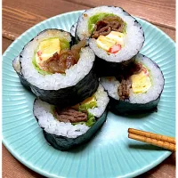 サラダ巻きお肉入り🥗|さくらさん