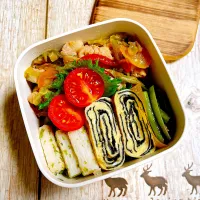 🙂豚肉野菜炒め丼弁当🙂|Laniさん