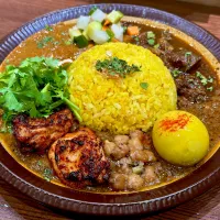 金曜日はカレーの日🍛|にゃあ（芸名）さん