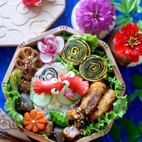 金魚スィスィ〜ヒレカツ弁当| kukulutomo ❁𓎪 ⡱𓎩‎𐩢𐩺𓎪 ⡱さん