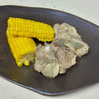 とうもろこしとスペアリブの塩煮|にゃあ（芸名）さん