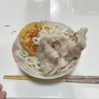 晩御飯☆流水麺うどん☆茹で豚☆市販のかき揚げ☆市販のうどん揚げ|Saharaさん