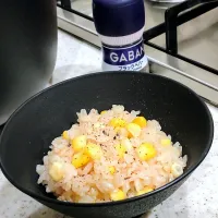 とうもろこしの炊き込みごはん♥|GGGさん