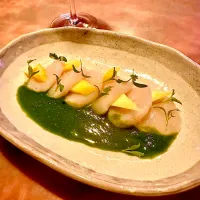 Scallop Crudo with Salsa Verde|gonbenさん