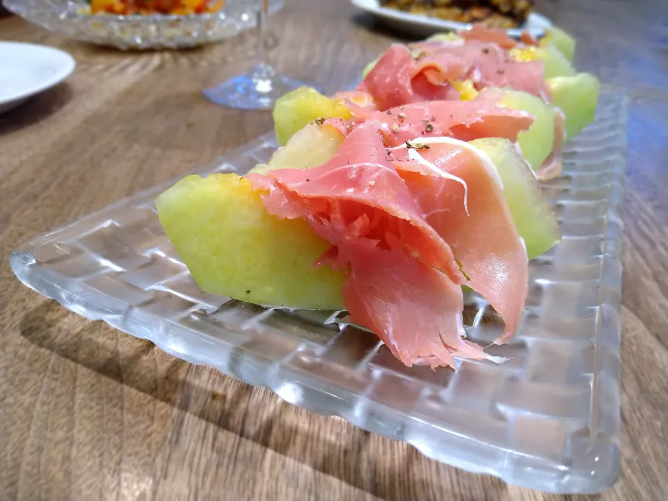 メロンジャンボン|古尾谷りかこさん